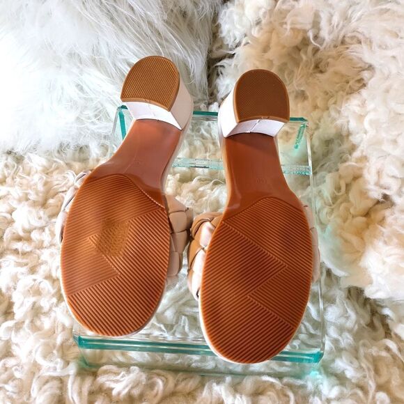 NWT braided toe sandle - Picture 4 of 4